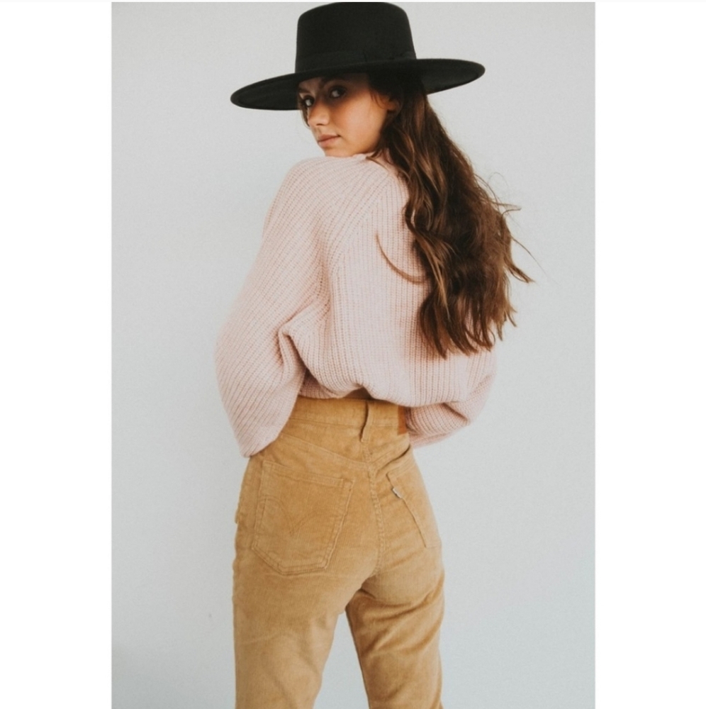 Levi’s Ribcage Bootcut Corduroy jean - Iced Coffee